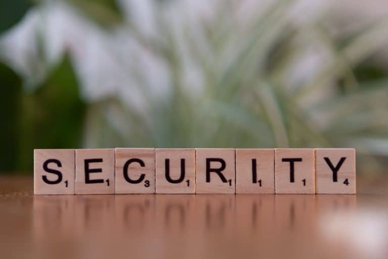 Devenir expert en cybersécurité : parcours, certifications et débouchés